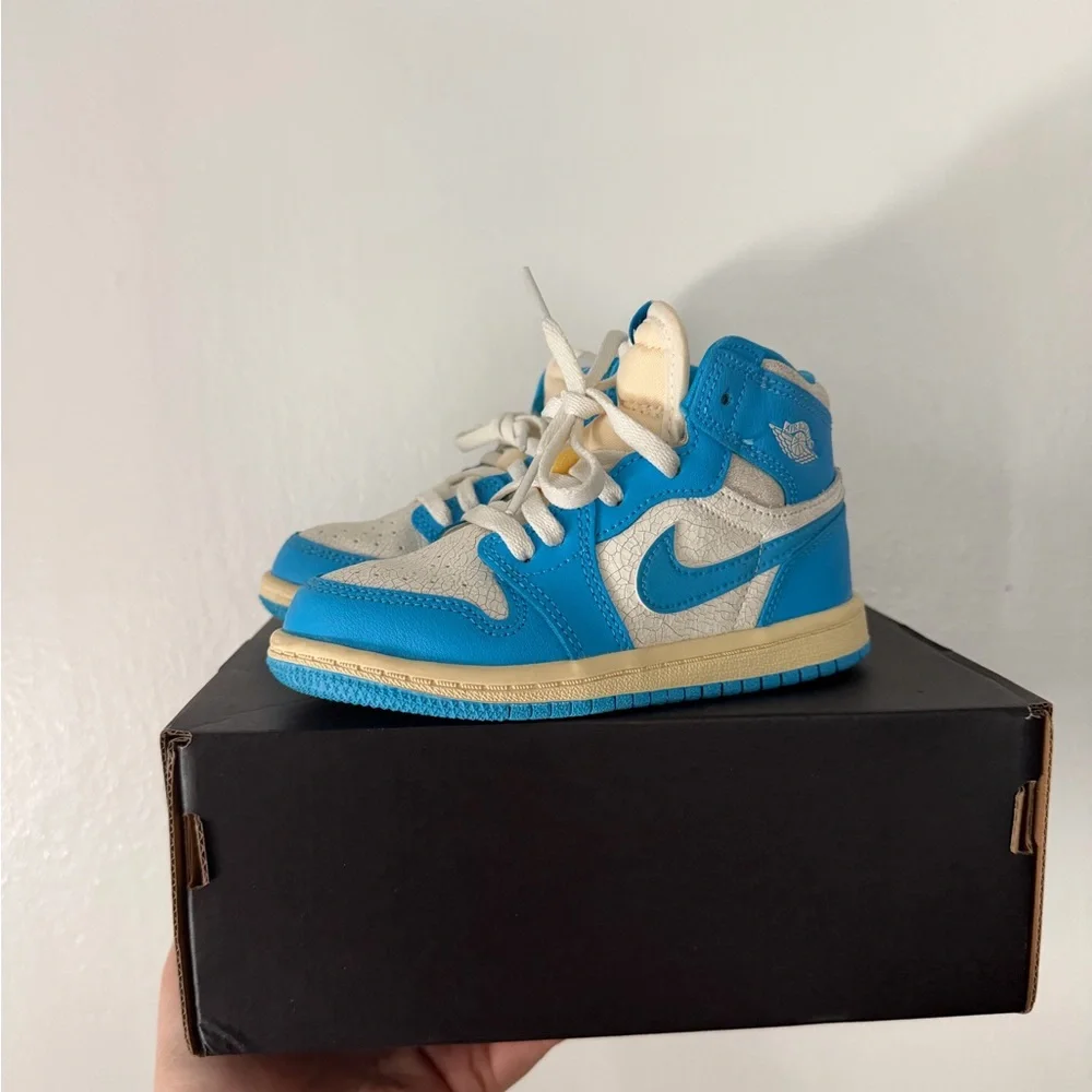 High OG sneakers 9c